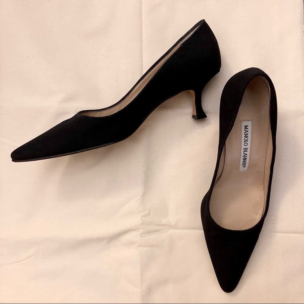 Manolo Blahnik Black Kitten Heels